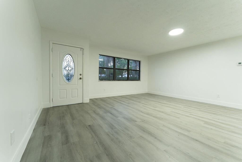 PORT ST LUCIE SECTION 12 - Residential Lease