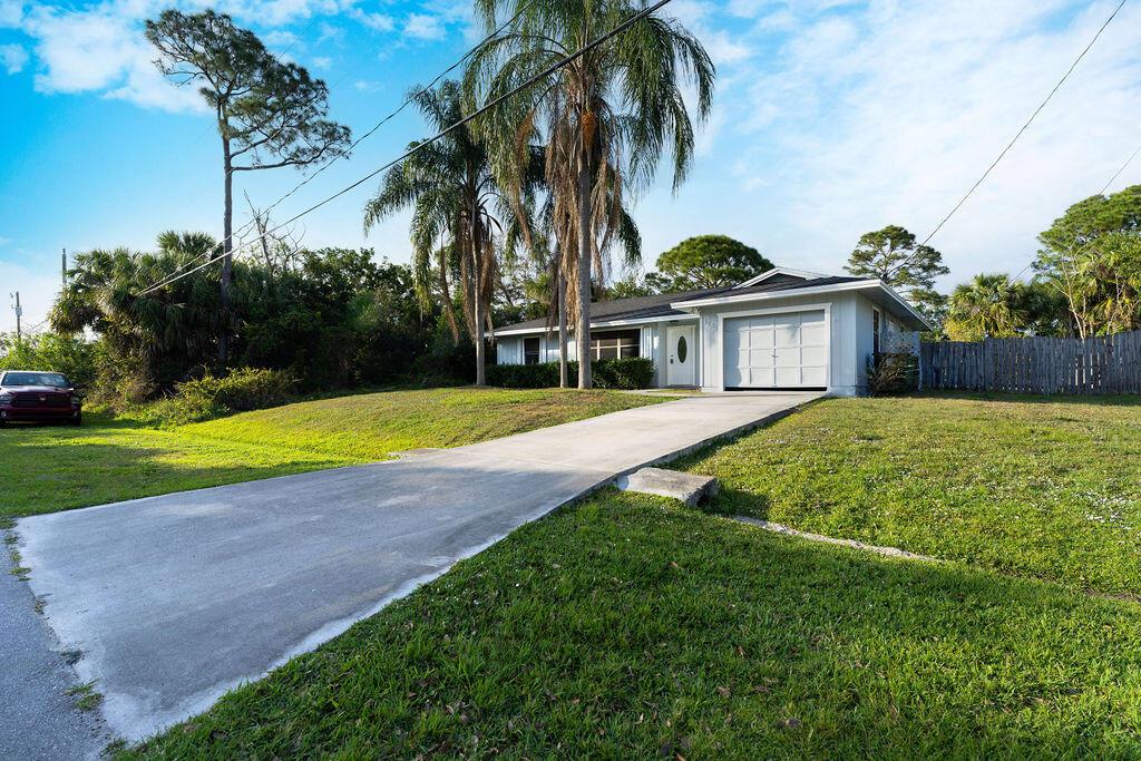 PORT ST LUCIE SECTION 12 - Residential Lease