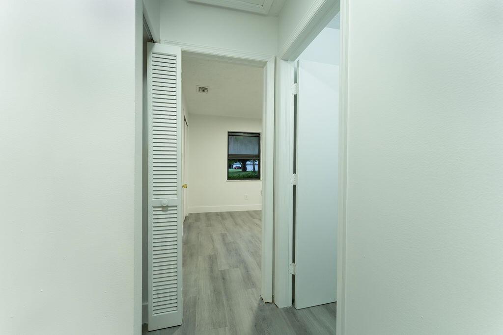 PORT ST LUCIE SECTION 12 - Residential Lease