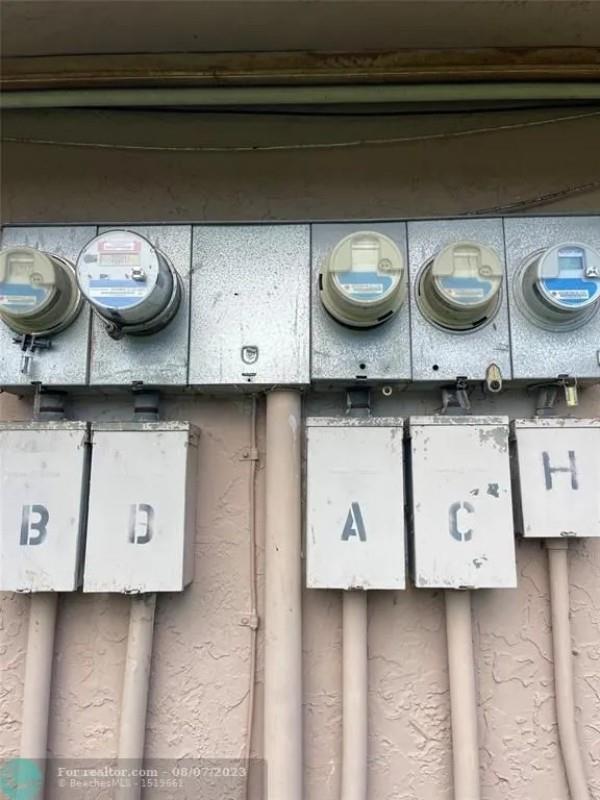 Ft Lauderdale Estates 1st - Residential Income