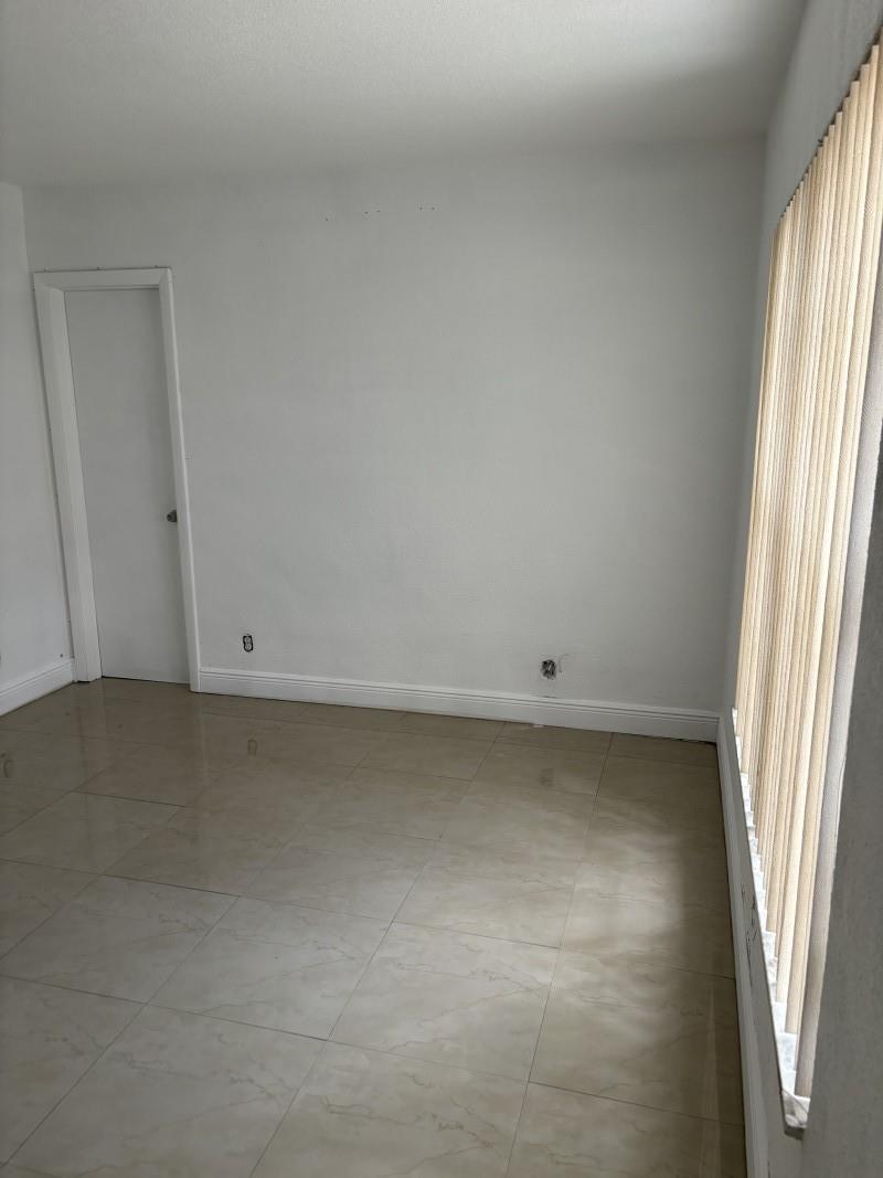 Ft Lauderdale Estates 1st - Residential Income