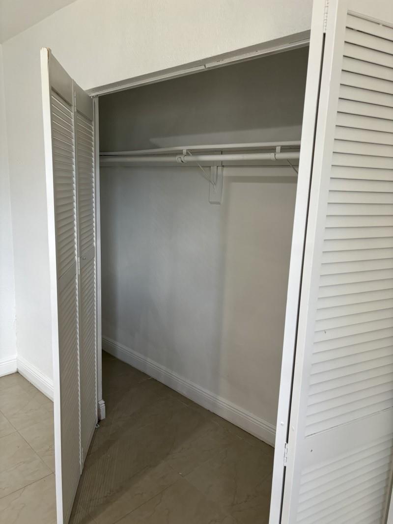 Ft Lauderdale Estates 1st - Residential Income