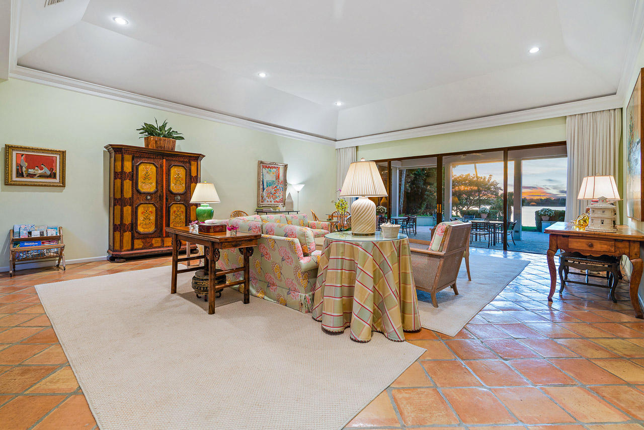 Jupiter Island - Residential