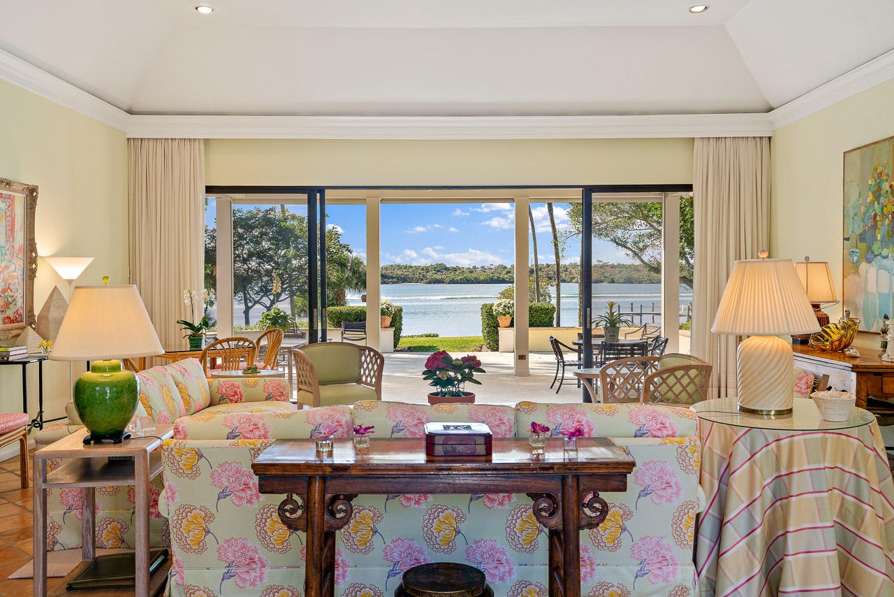 Jupiter Island - Residential