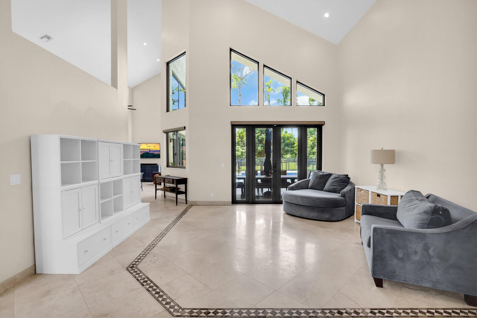 6980 NW 67th Court
