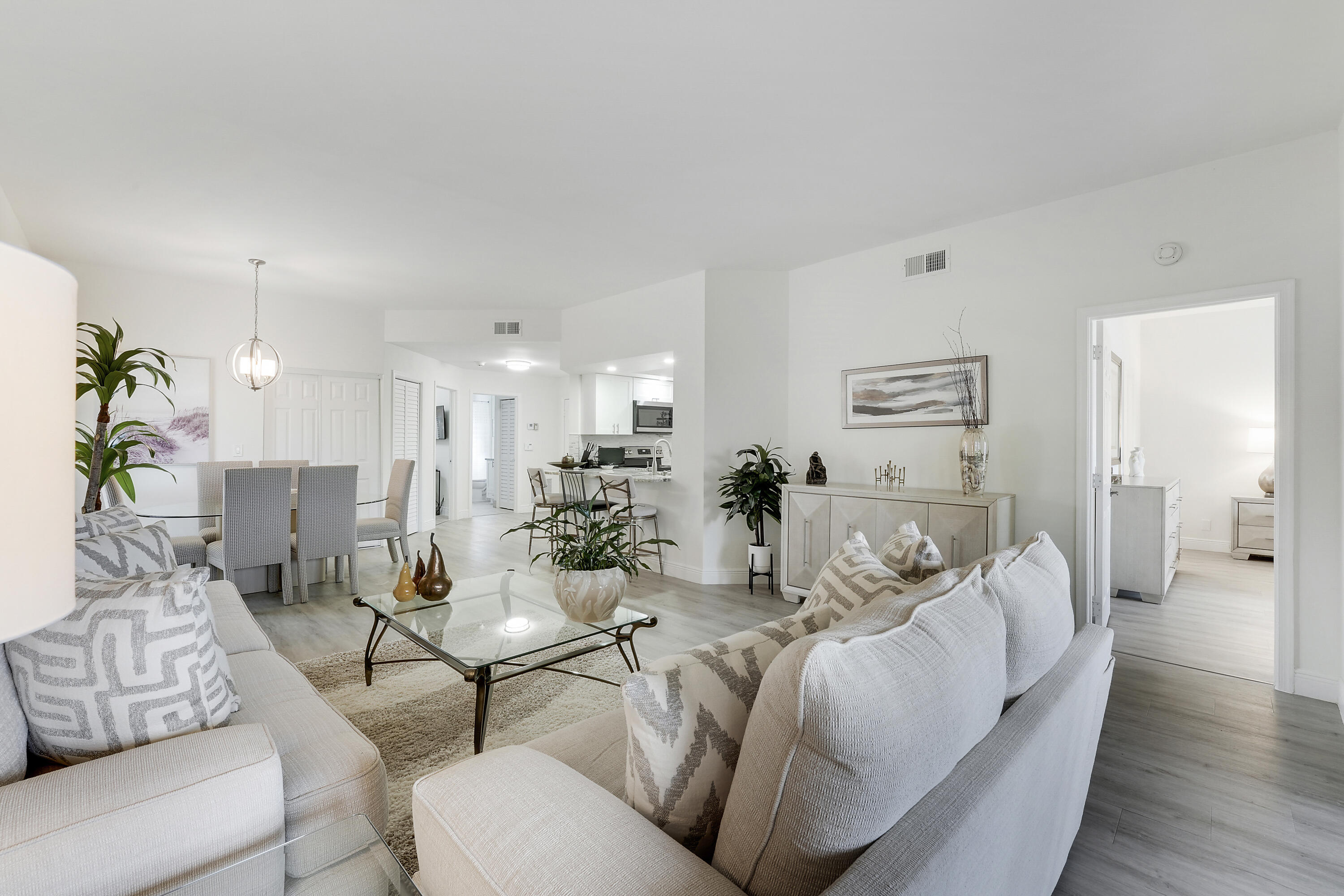 EL VIENTO - Residential