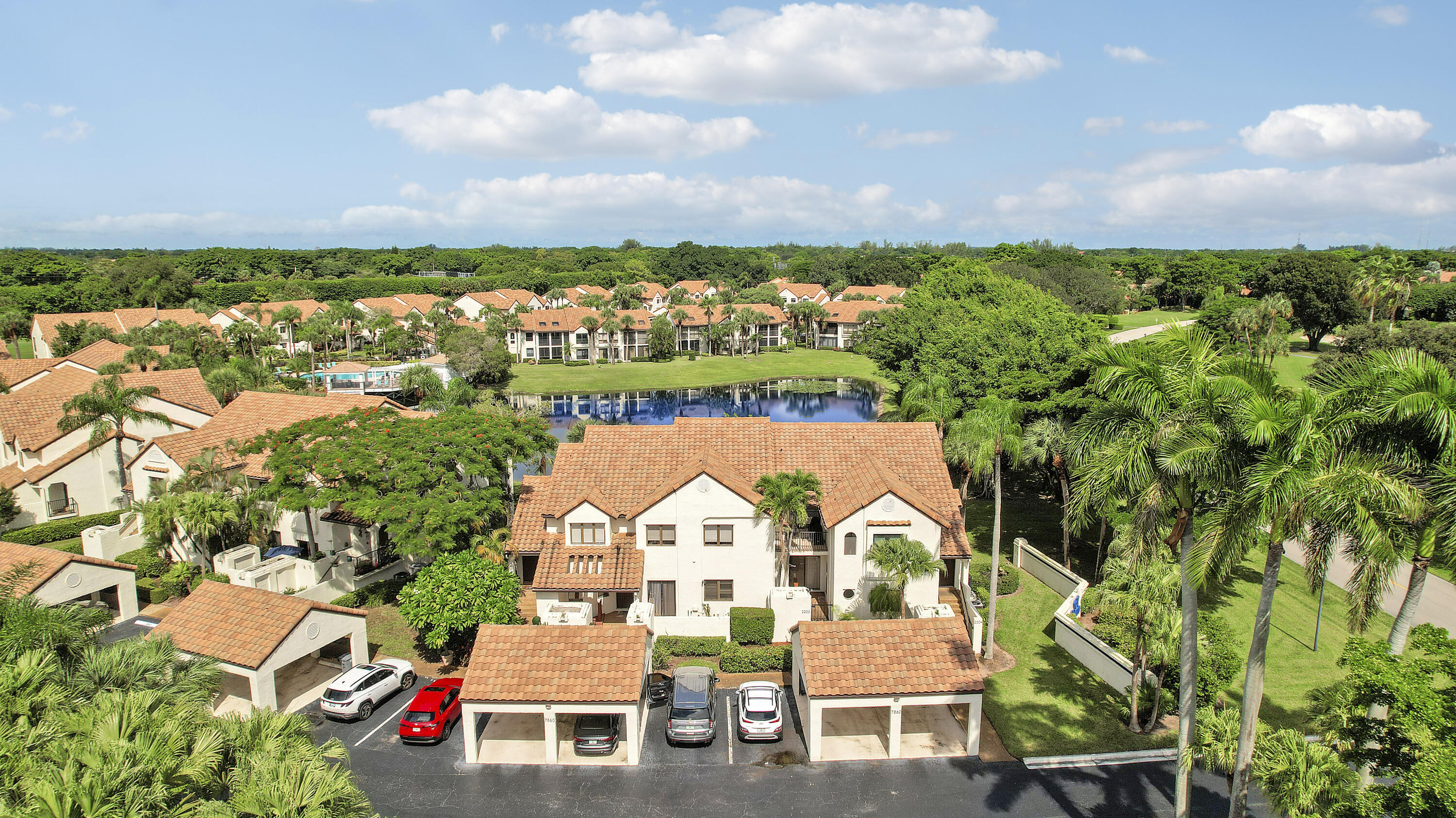 EL VIENTO - Residential