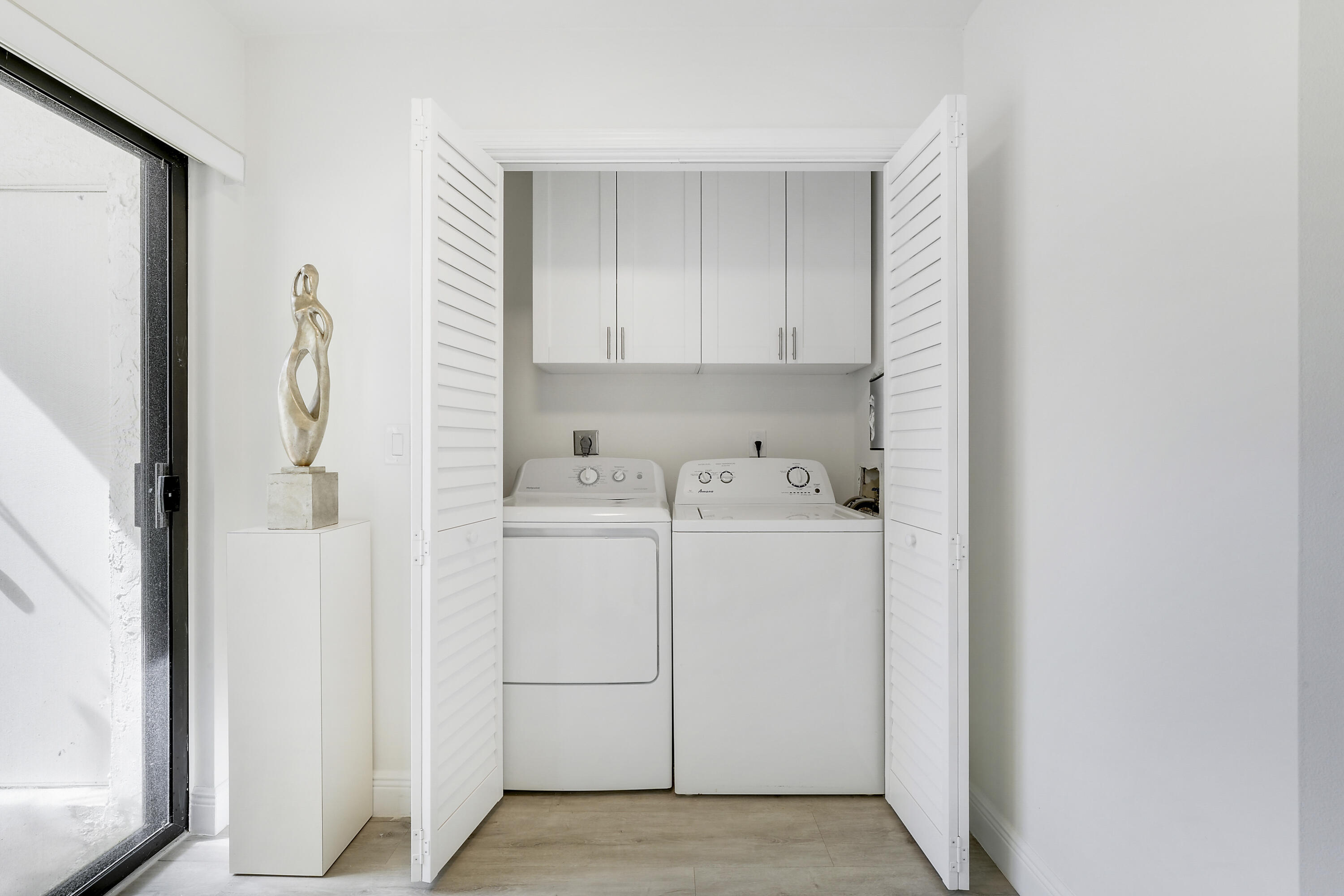 EL VIENTO - Residential