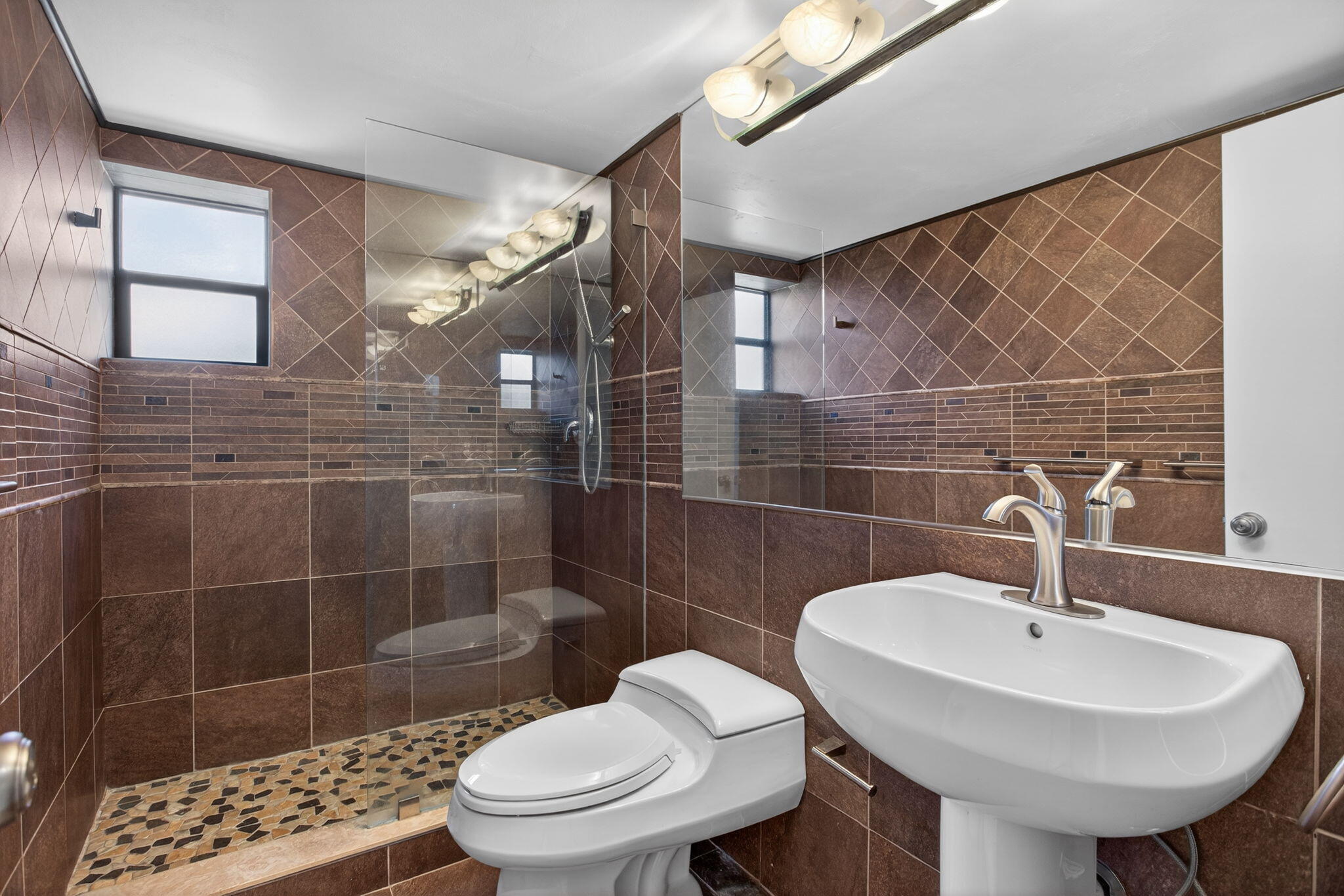 HAMMOCKS-LAKE FOREST CONDO - Residential