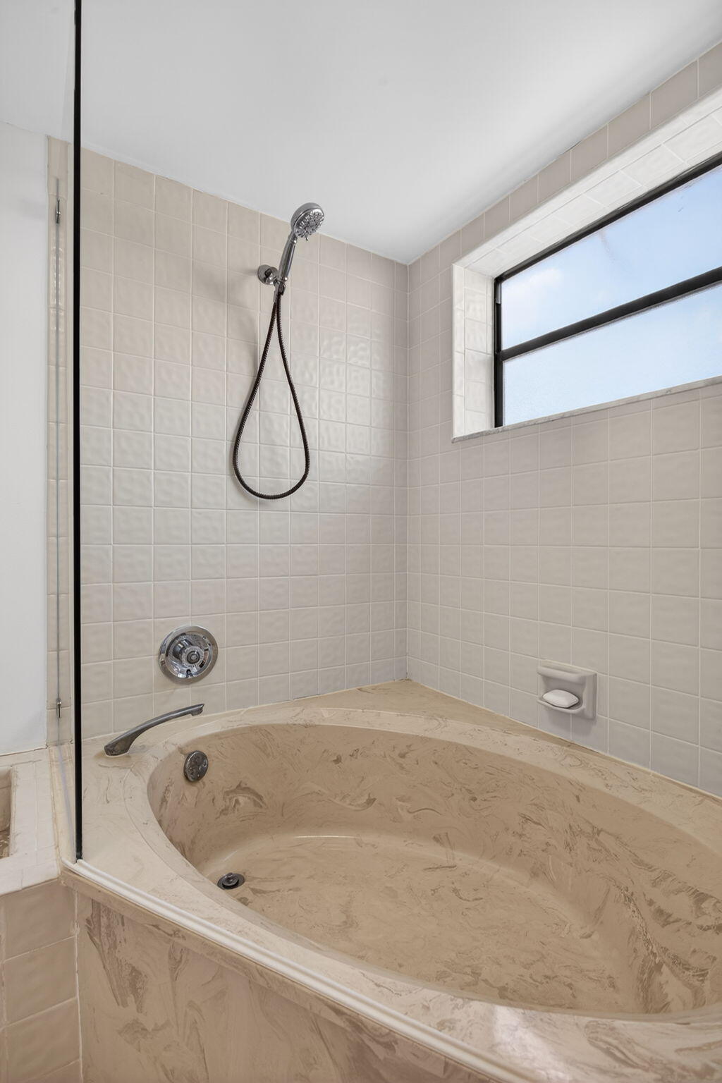 HAMMOCKS-LAKE FOREST CONDO - Residential