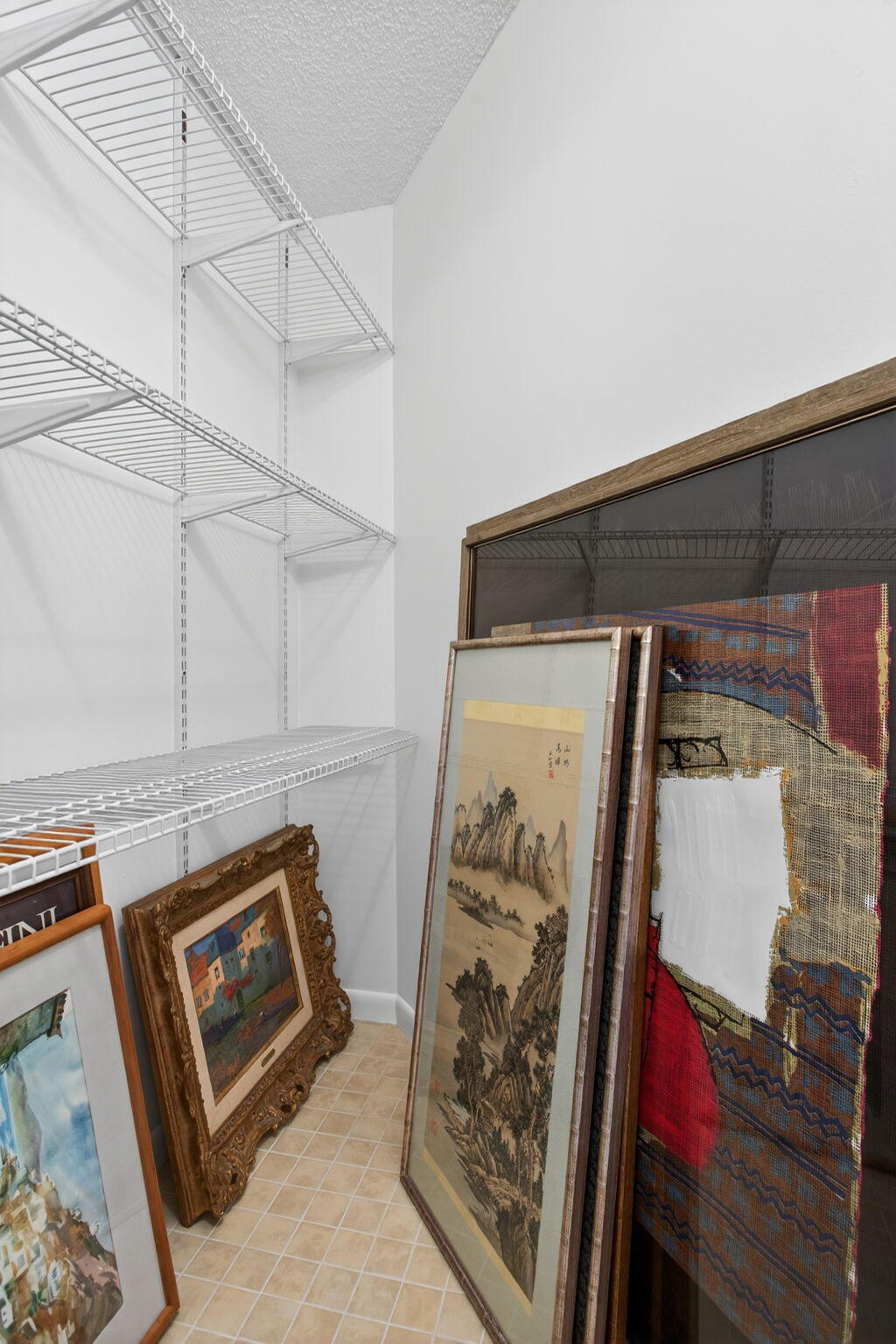 HAMMOCKS-LAKE FOREST CONDO - Residential