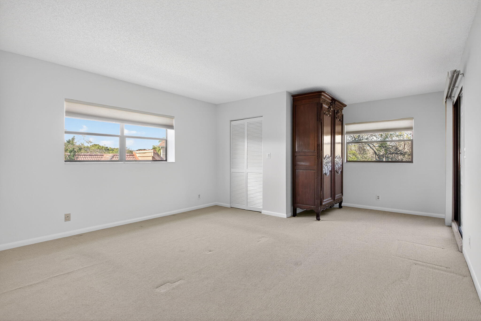 HAMMOCKS-LAKE FOREST CONDO - Residential