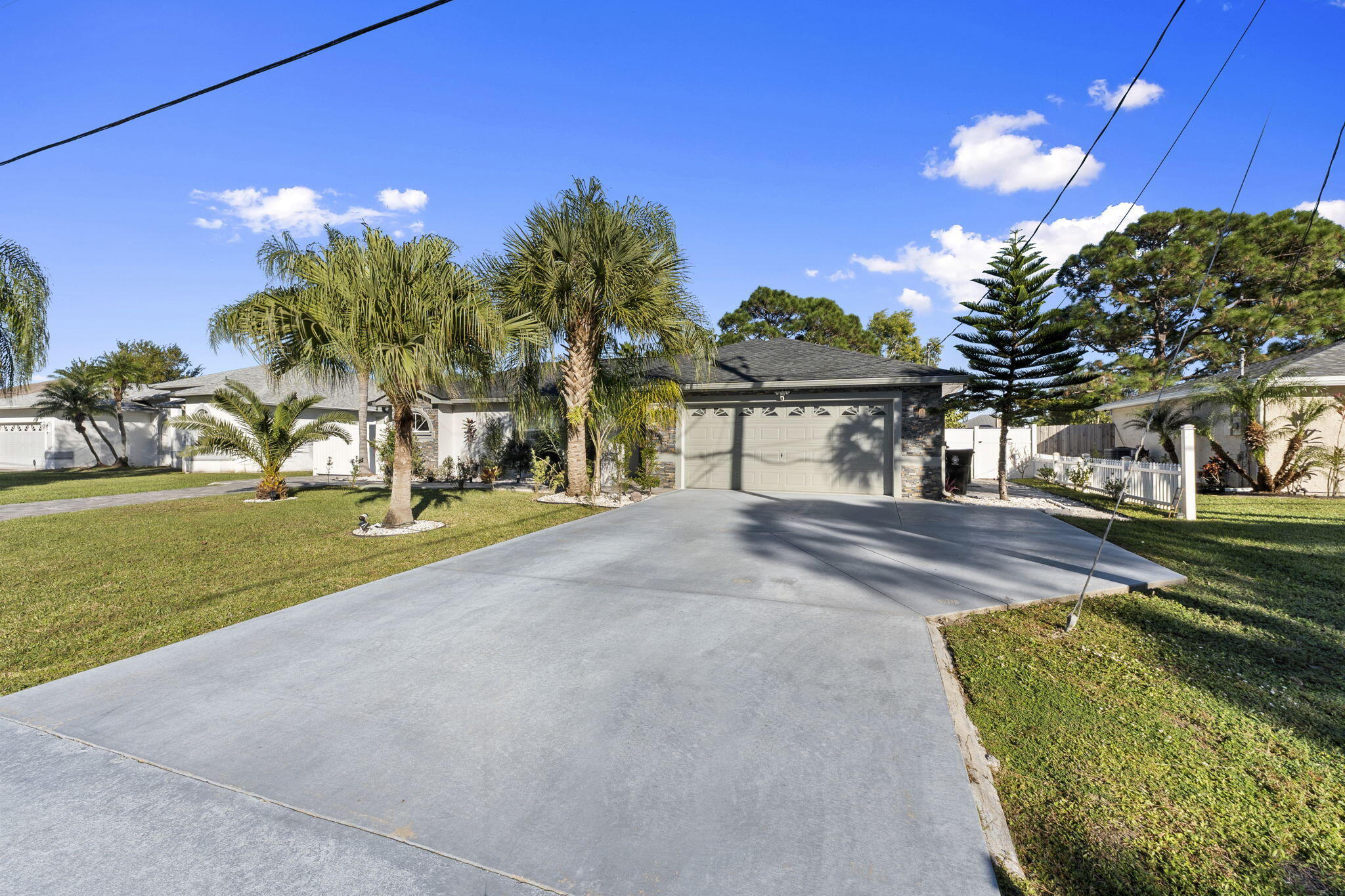 PORT ST LUCIE SECTION 30 - Residential