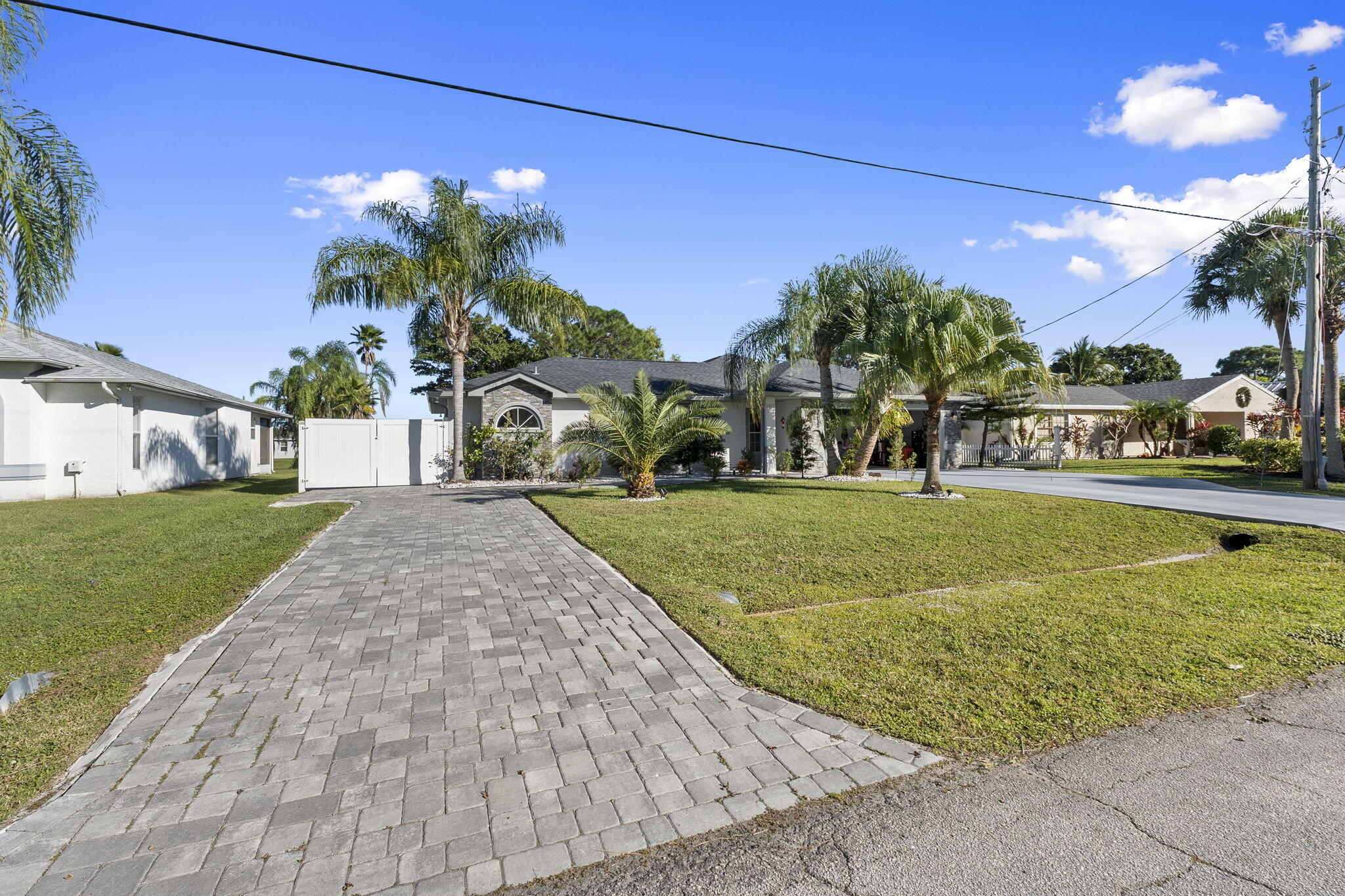 PORT ST LUCIE SECTION 30 - Residential