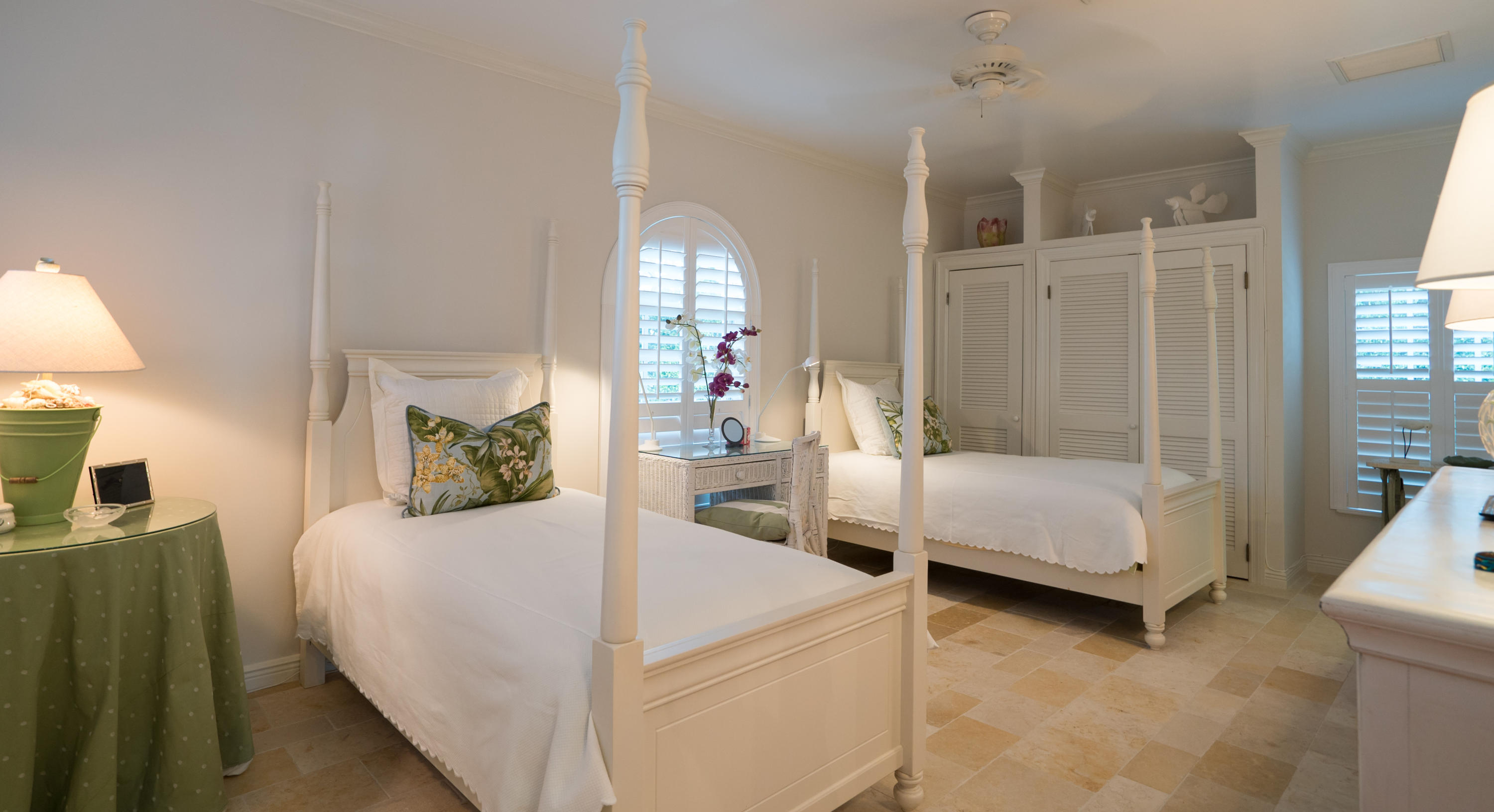 Point Manalapan 01 - Residential