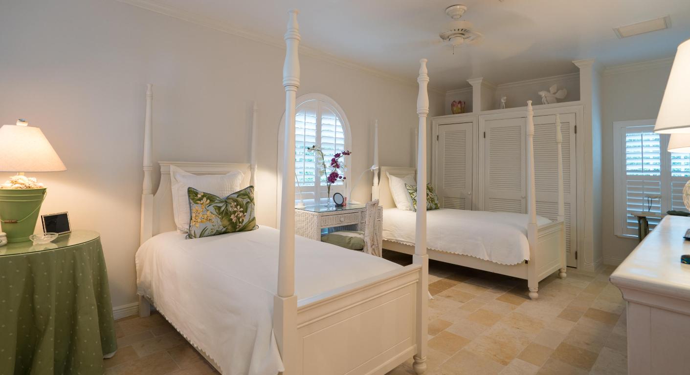 Point Manalapan 01 - Residential