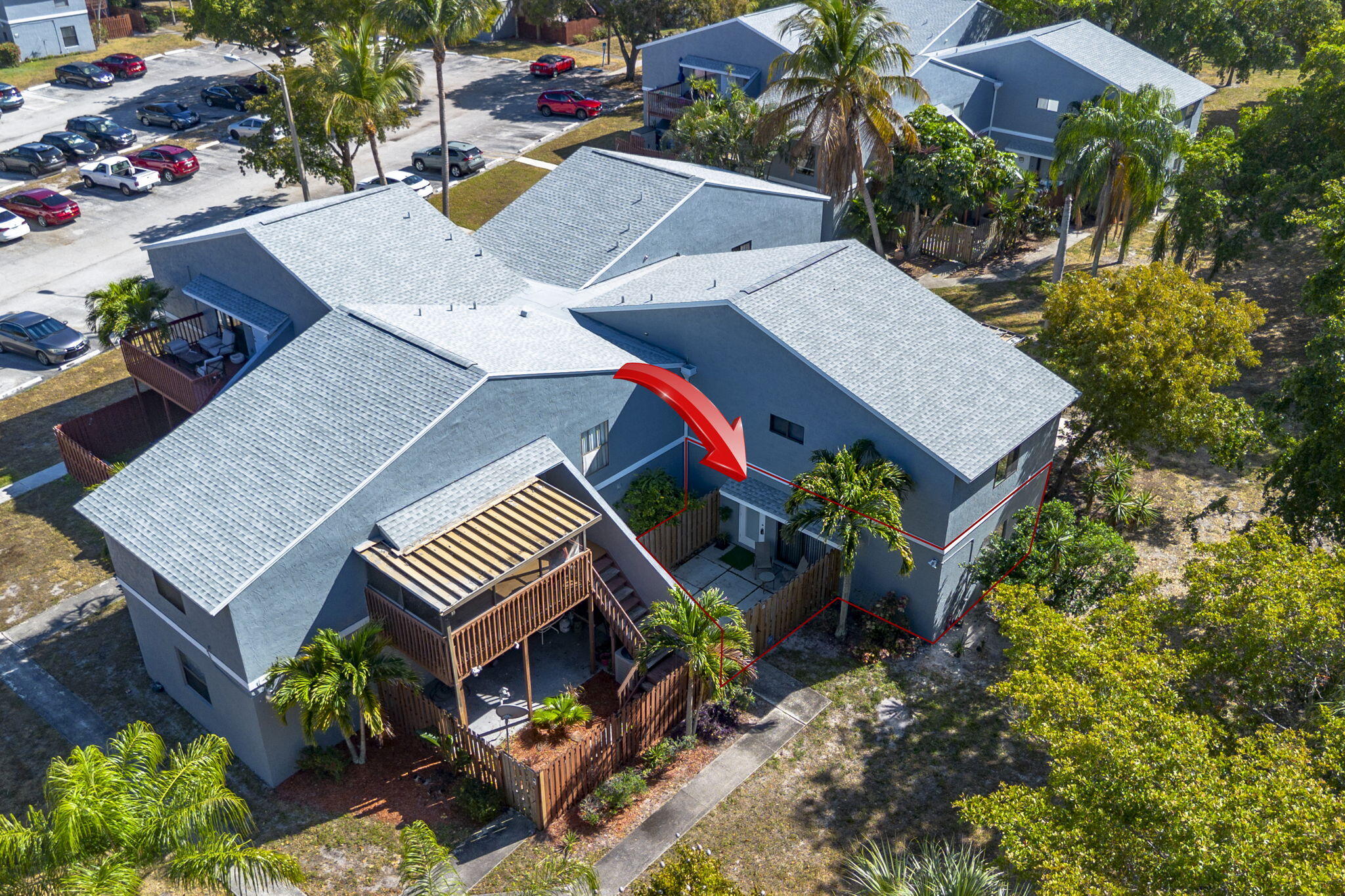 CROSSINGS OF BOYNTON BEACH CONDO - Residential