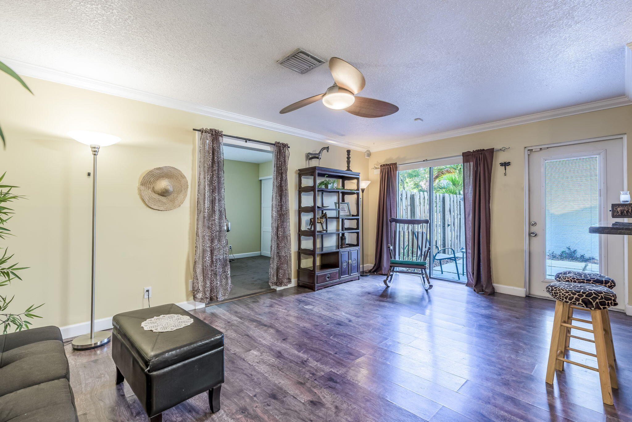 CROSSINGS OF BOYNTON BEACH CONDO - Residential