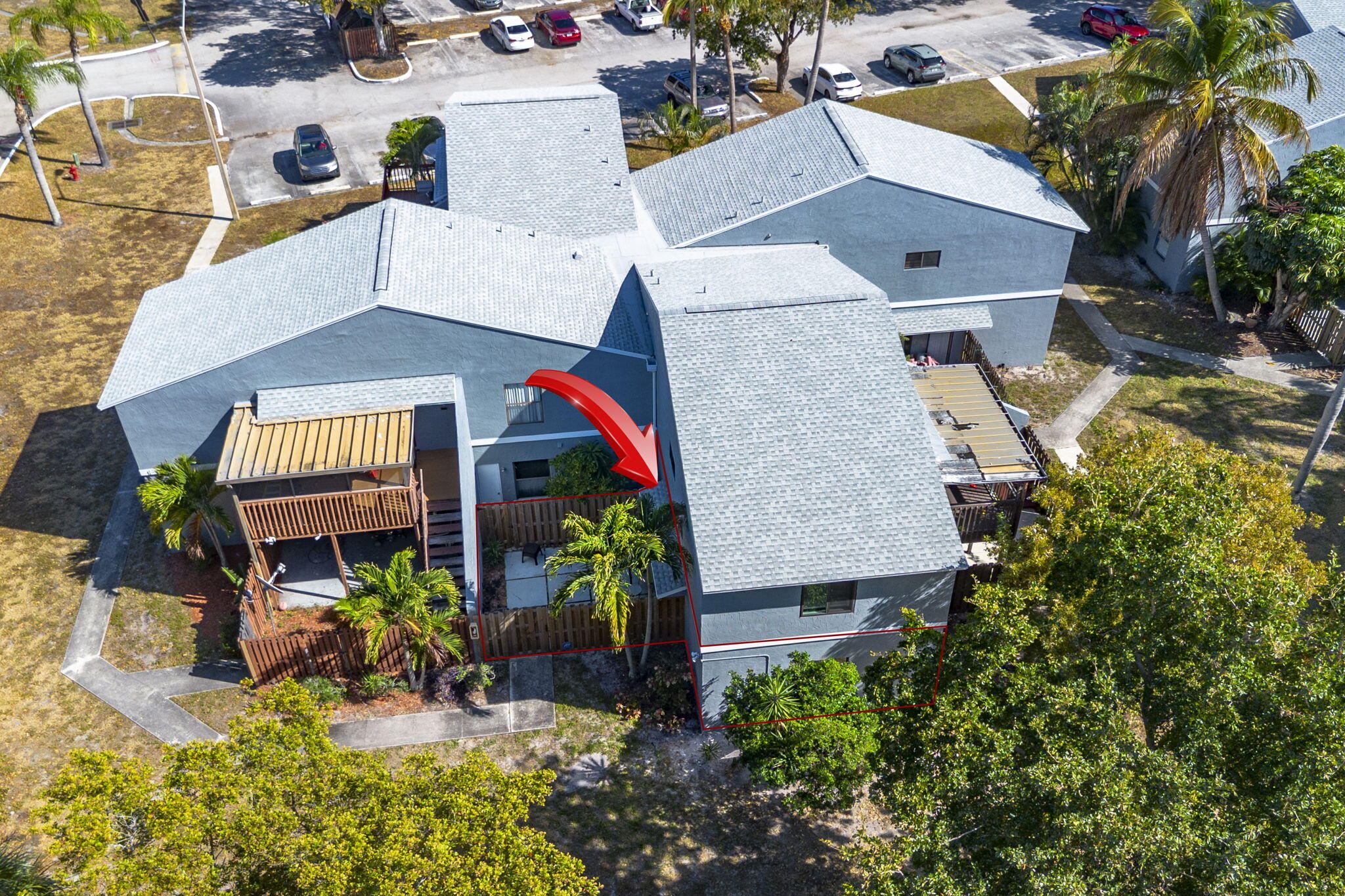 CROSSINGS OF BOYNTON BEACH CONDO - Residential