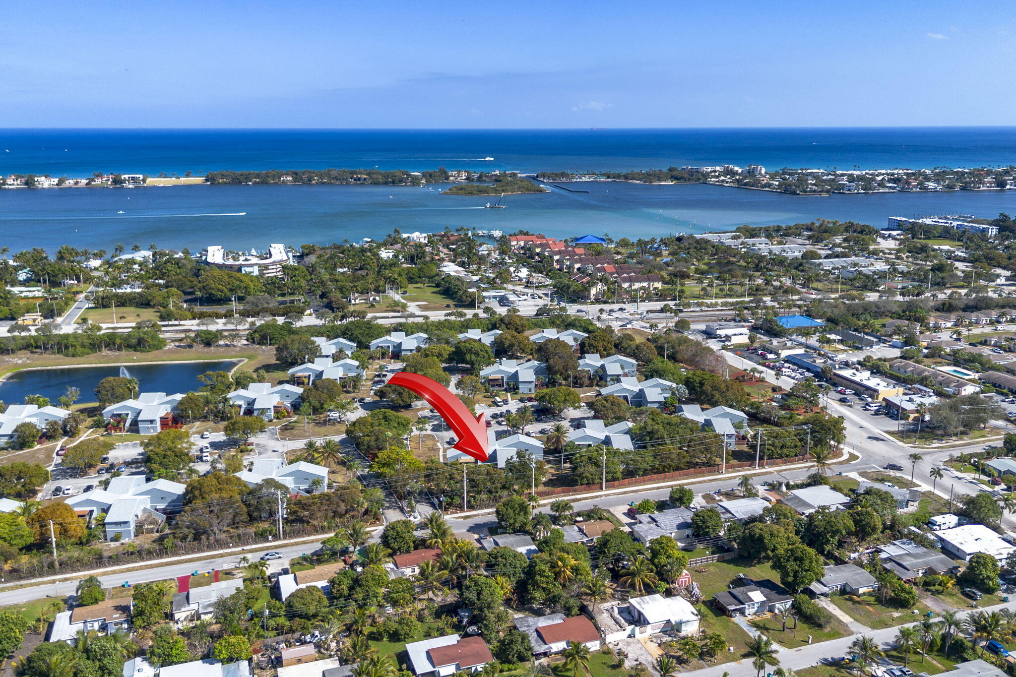 CROSSINGS OF BOYNTON BEACH CONDO - Residential