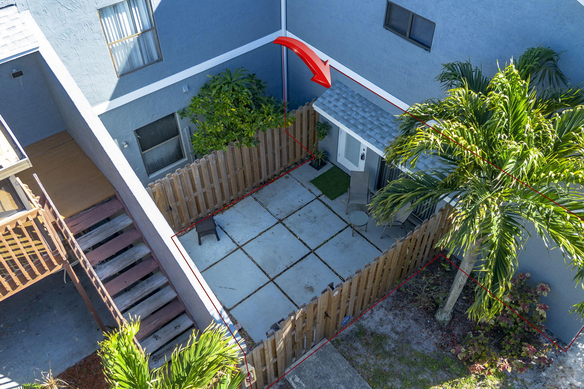 CROSSINGS OF BOYNTON BEACH CONDO - Residential