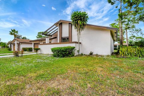 A home in Greenacres