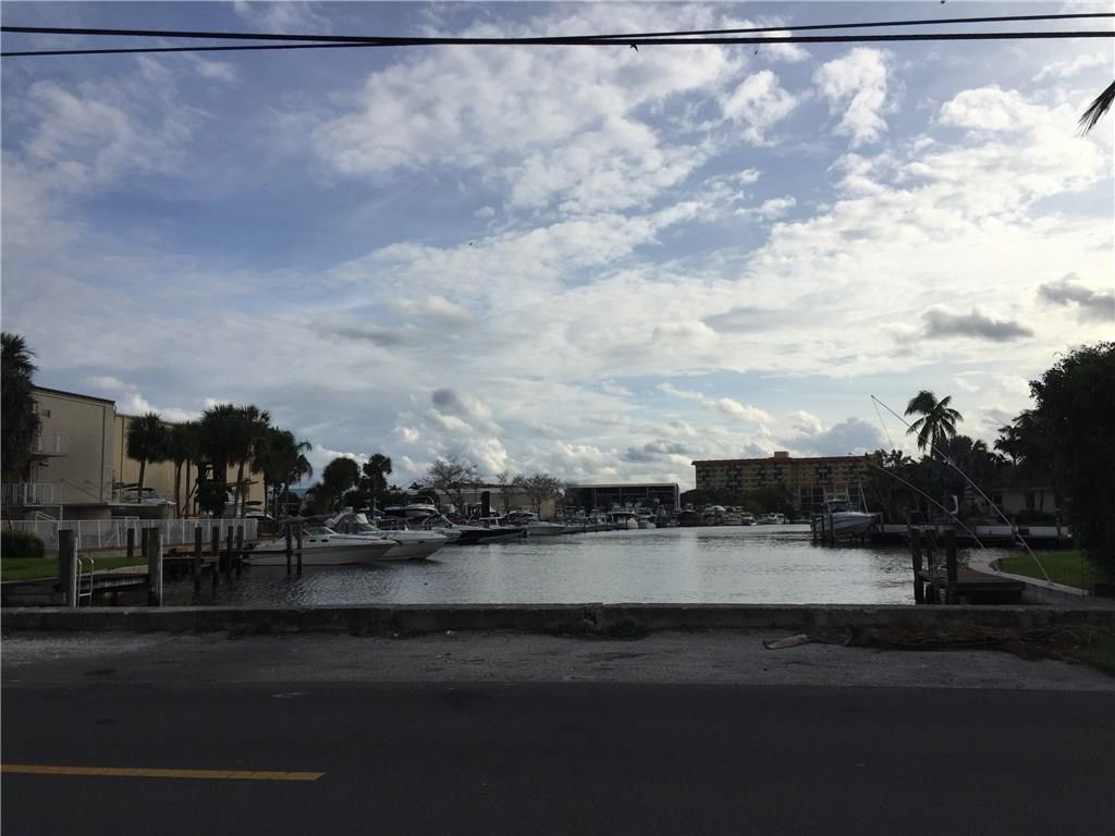 North Hampton Court Condo - Residential Lease