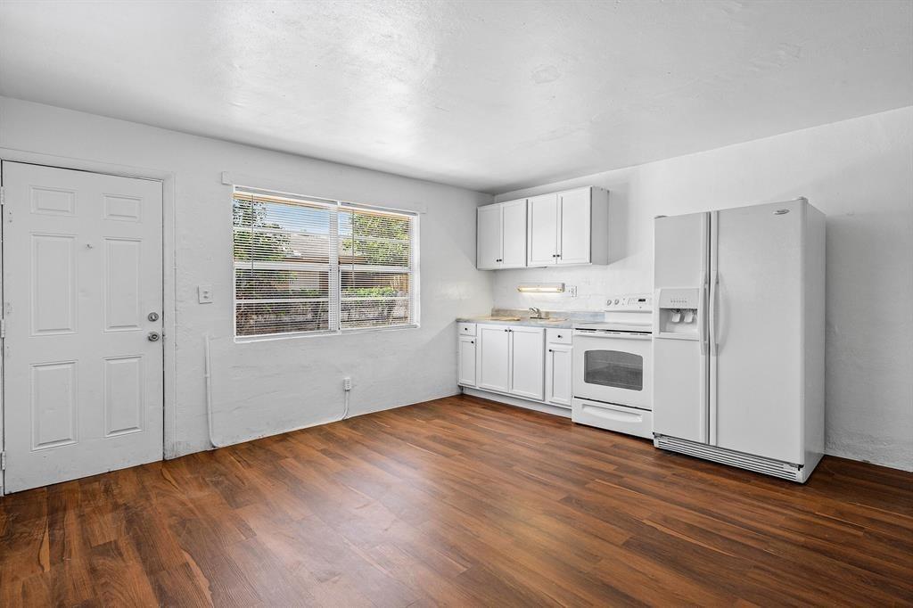 Westwood Gardens 23-20 B - Residential Lease