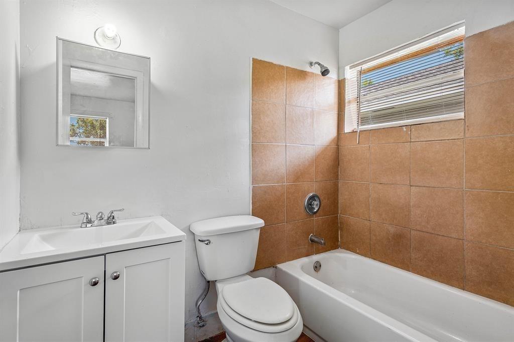 Westwood Gardens 23-20 B - Residential Lease