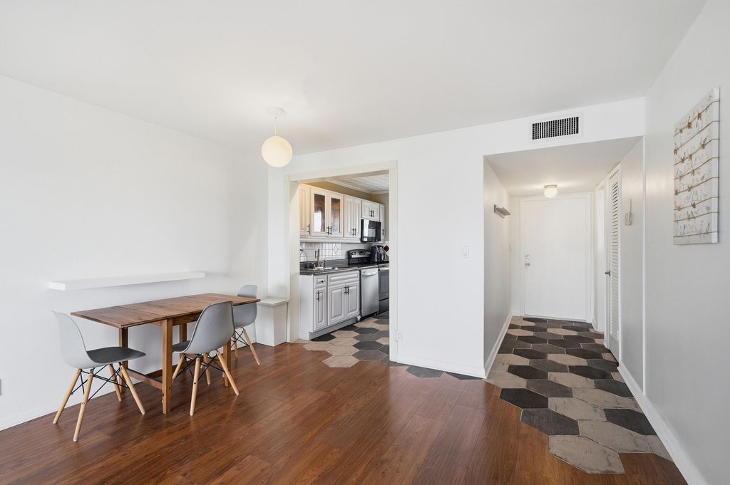 Photo of 4700 Washington Street #506, Hollywood, FL 33021 (MLS # B26028827)