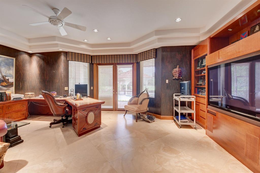 ST ANDREWS COUNTRY CLUB - Residential