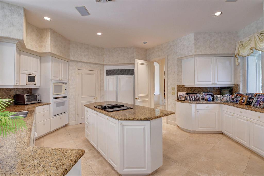 ST ANDREWS COUNTRY CLUB - Residential