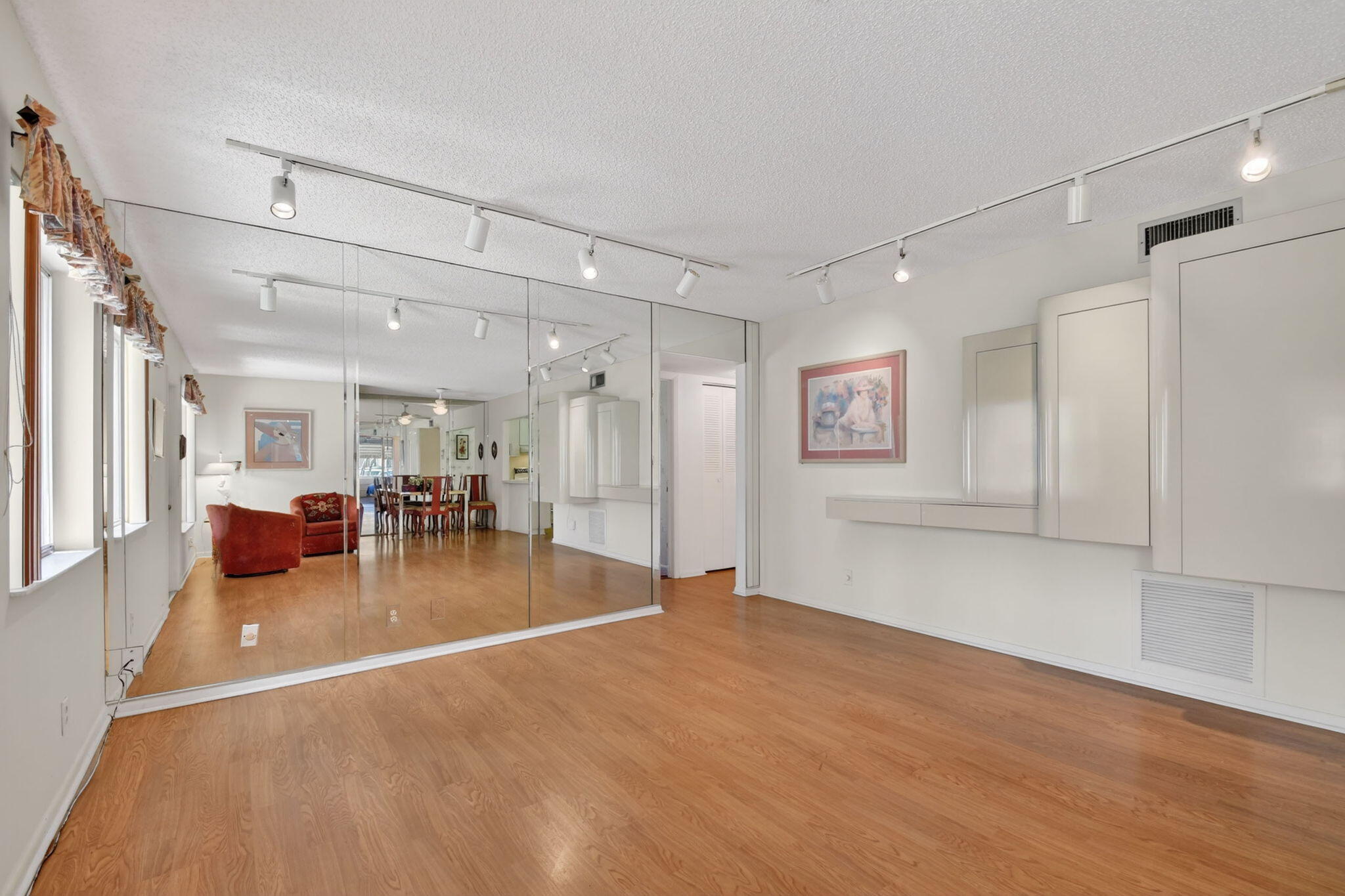 PINE RIDGE SOUTH II CONDO - Residential