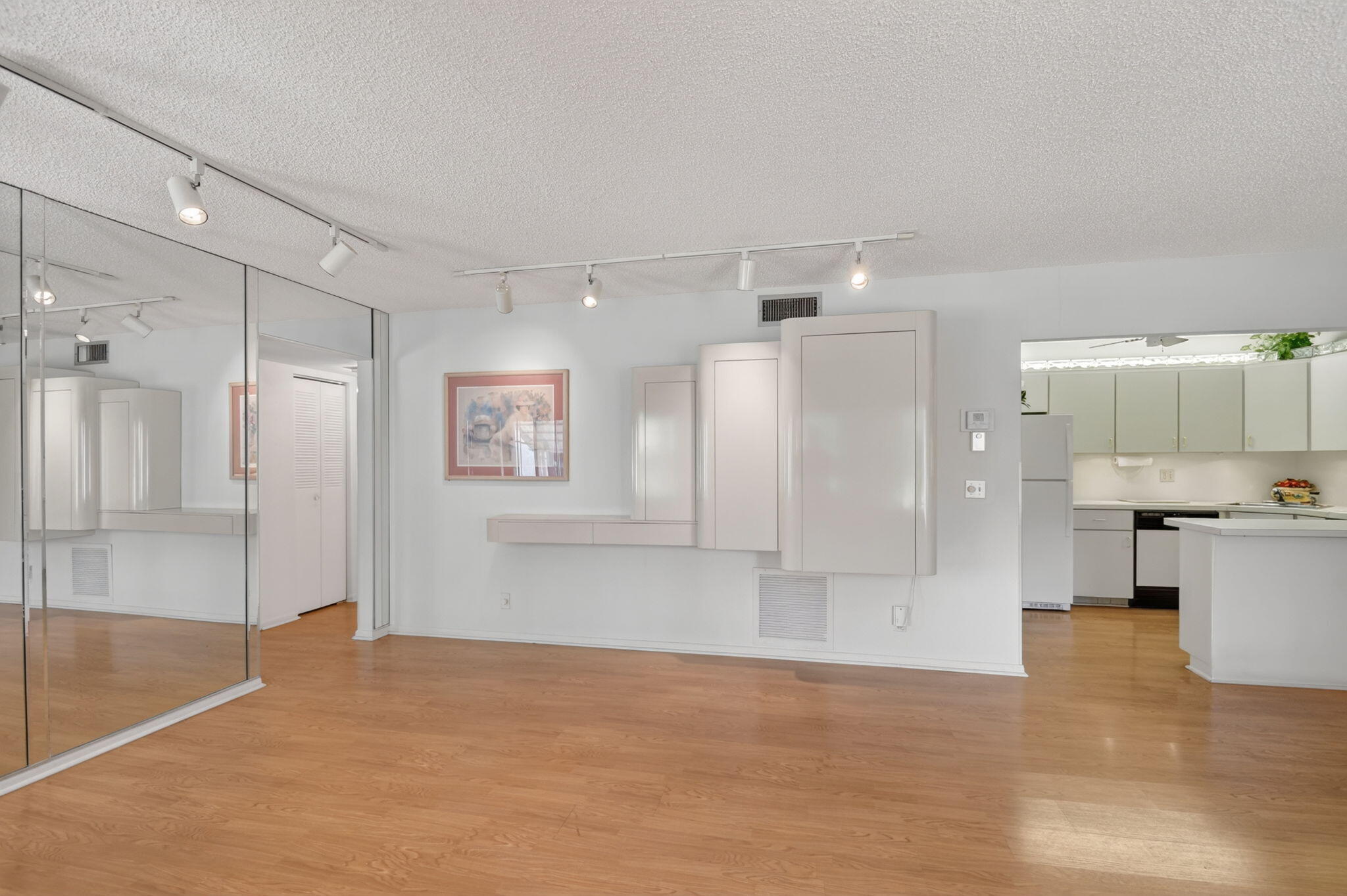 PINE RIDGE SOUTH II CONDO - Residential