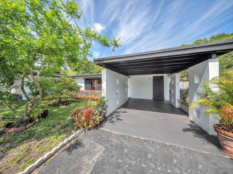 Tiny photo for 721 SW 38th Avenue, Fort Lauderdale, FL 33312 (MLS # B26029239)