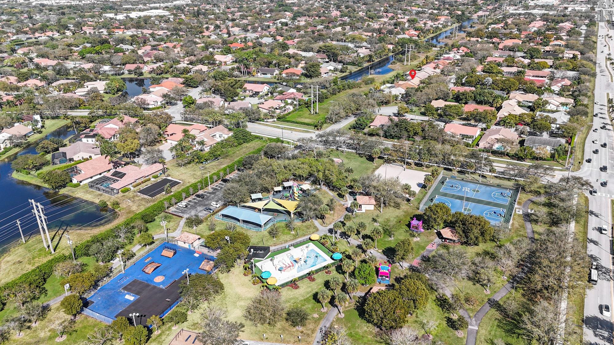NORTH SPRINGS COURT - Residential