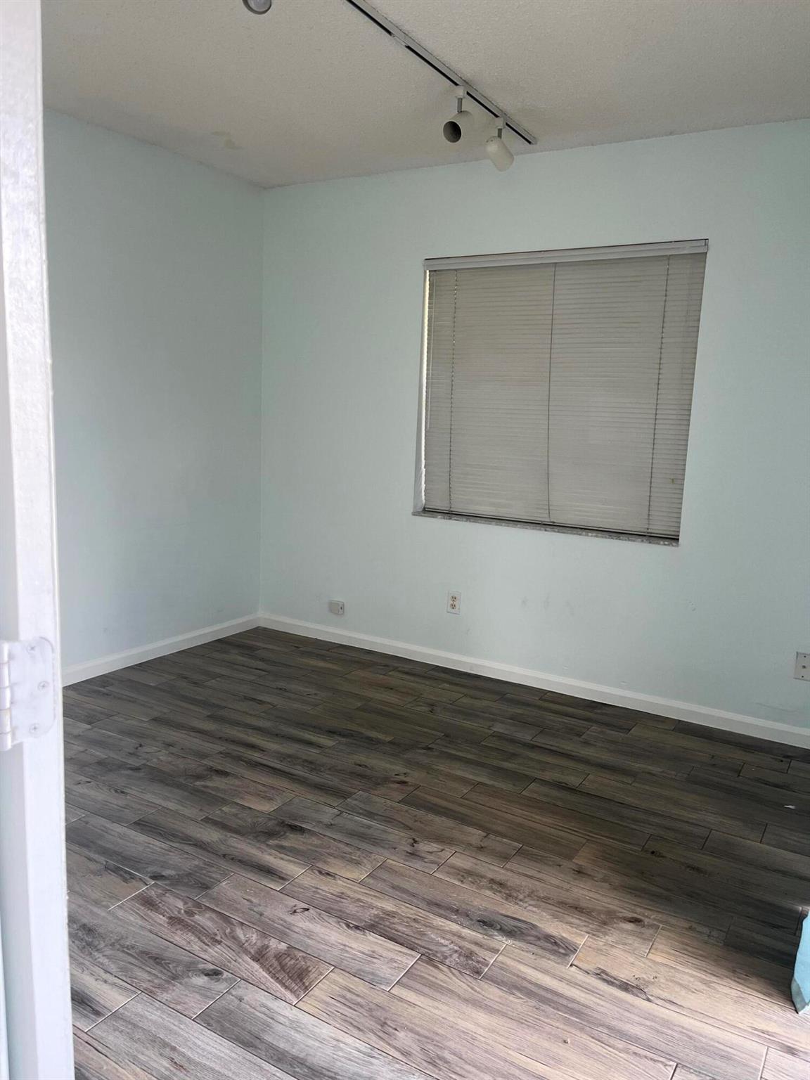 JUNO TERR - Residential Income