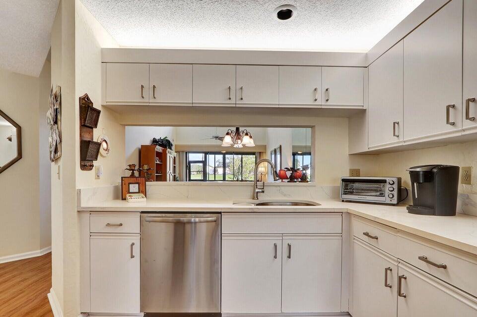 PGA RESORT COMMUNITY PL O - Residential Lease