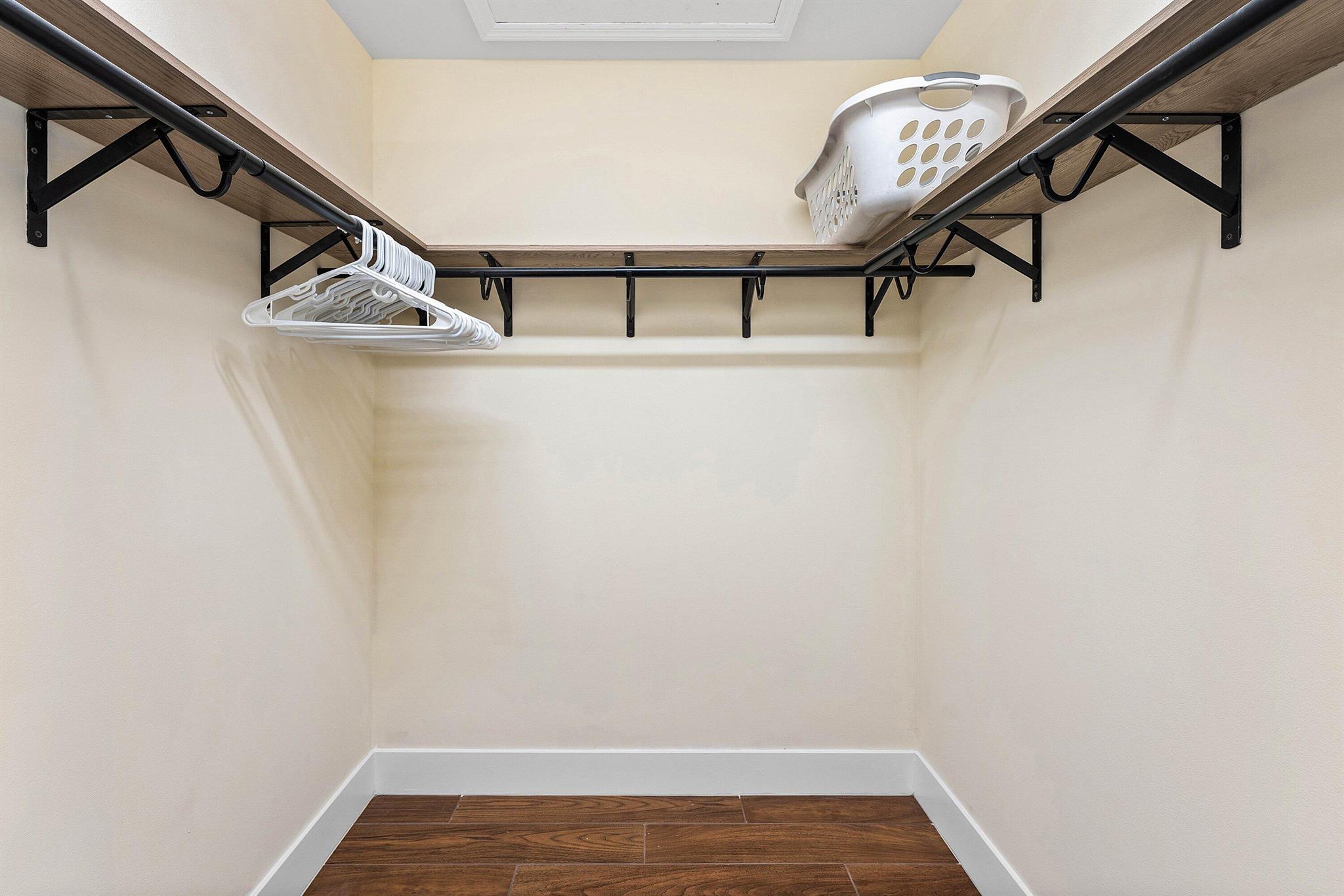 PGA RESORT COMMUNITY PL O - Residential Lease