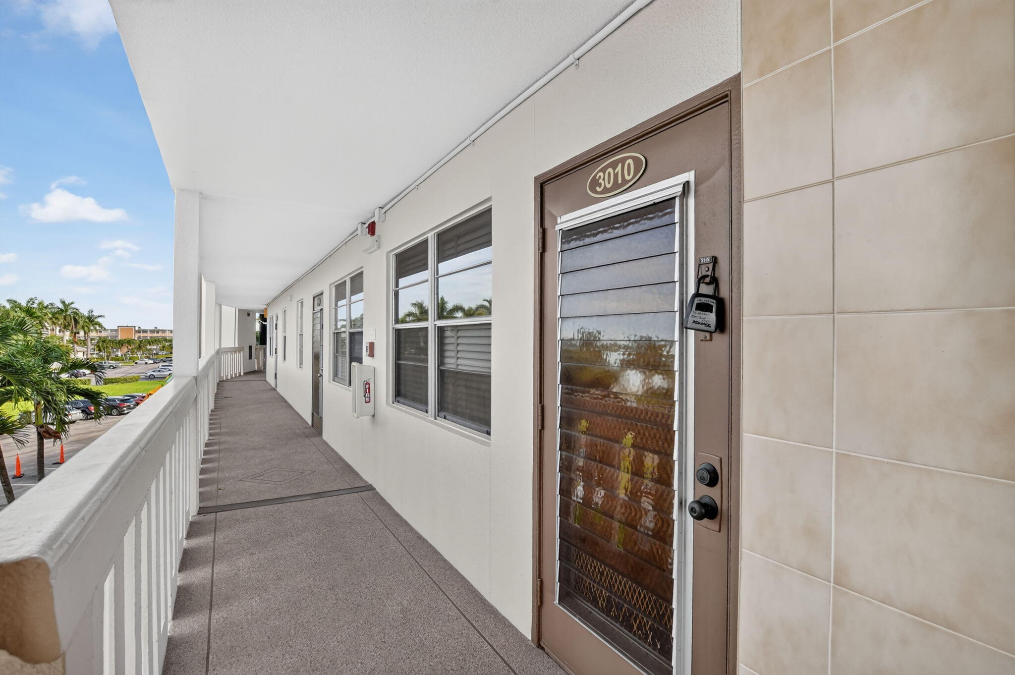 View photos, virtual tours, details... 3010 Guildford A