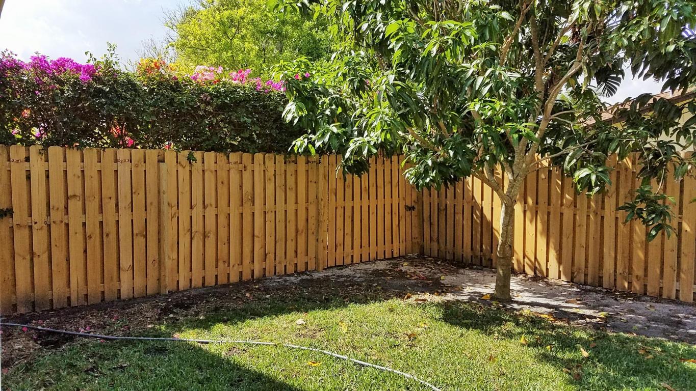 CHAPEL COURT SEC 2 - Residential Lease