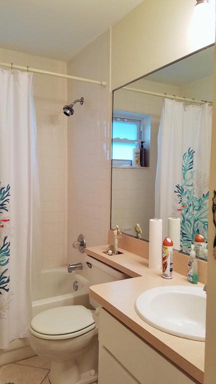 CHAPEL COURT SEC 2 - Residential Lease