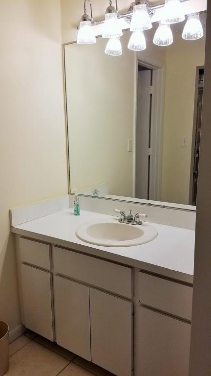 CHAPEL COURT SEC 2 - Residential Lease