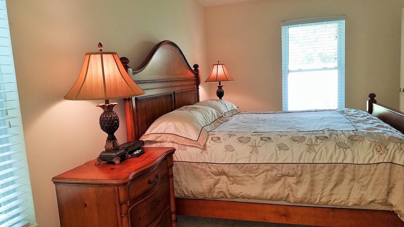 CHAPEL COURT SEC 2 - Residential Lease