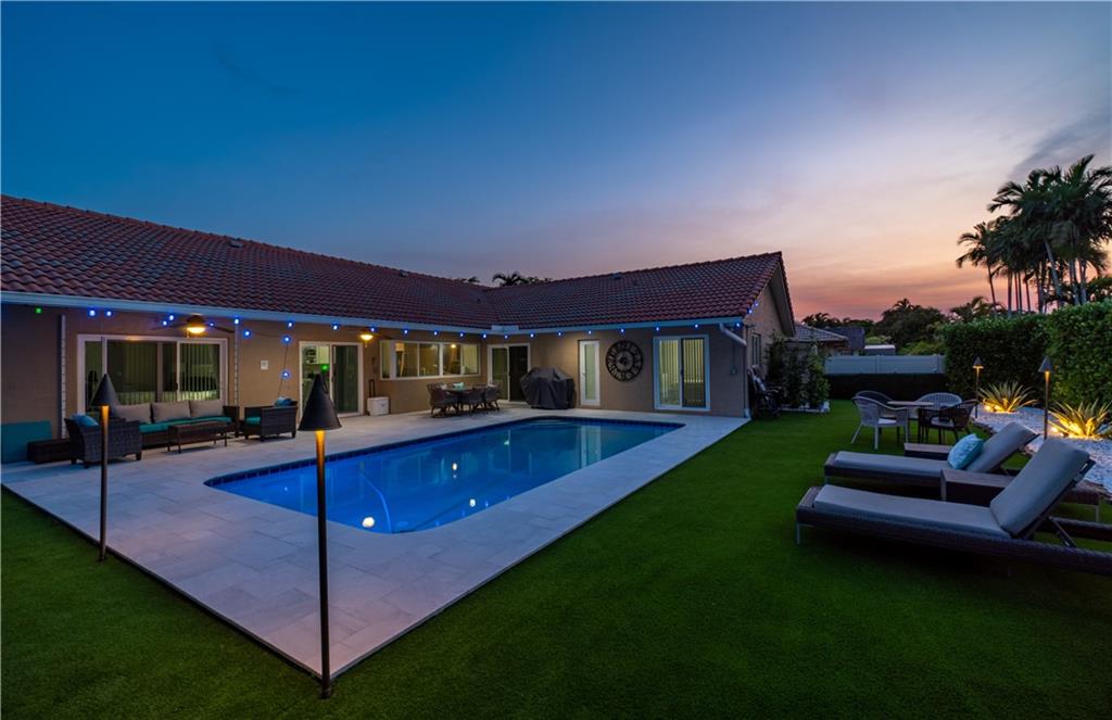 Pine Landing 113-42 B - Residential