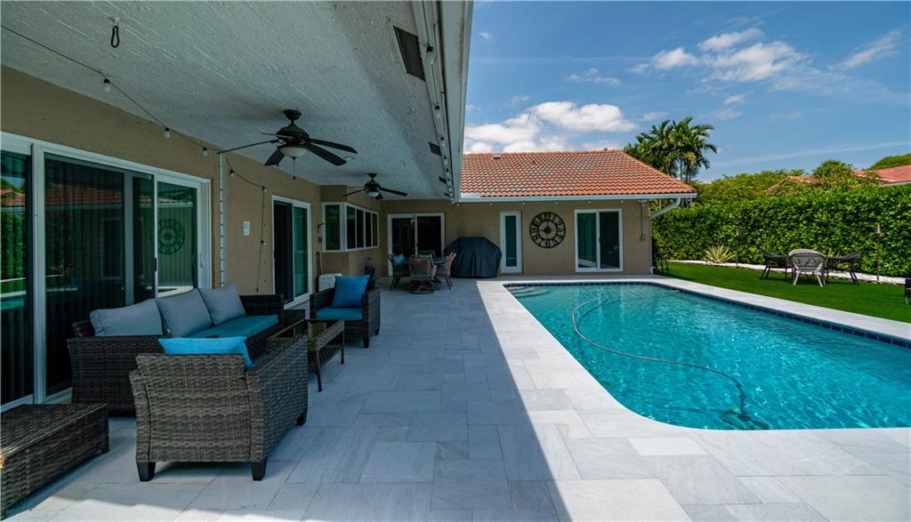 Pine Landing 113-42 B - Residential