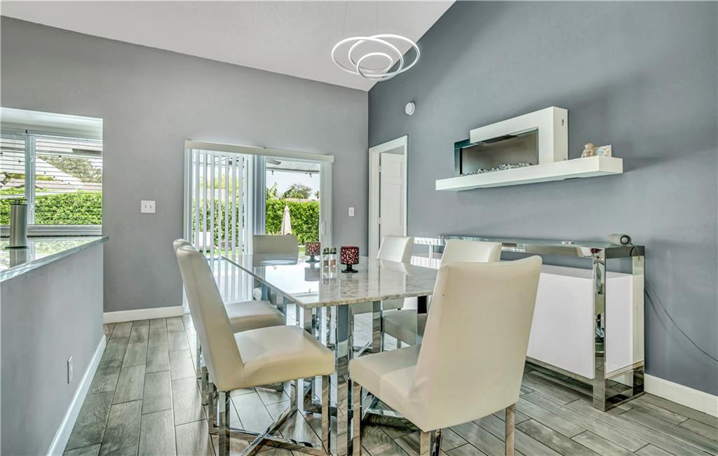 Pine Landing 113-42 B - Residential