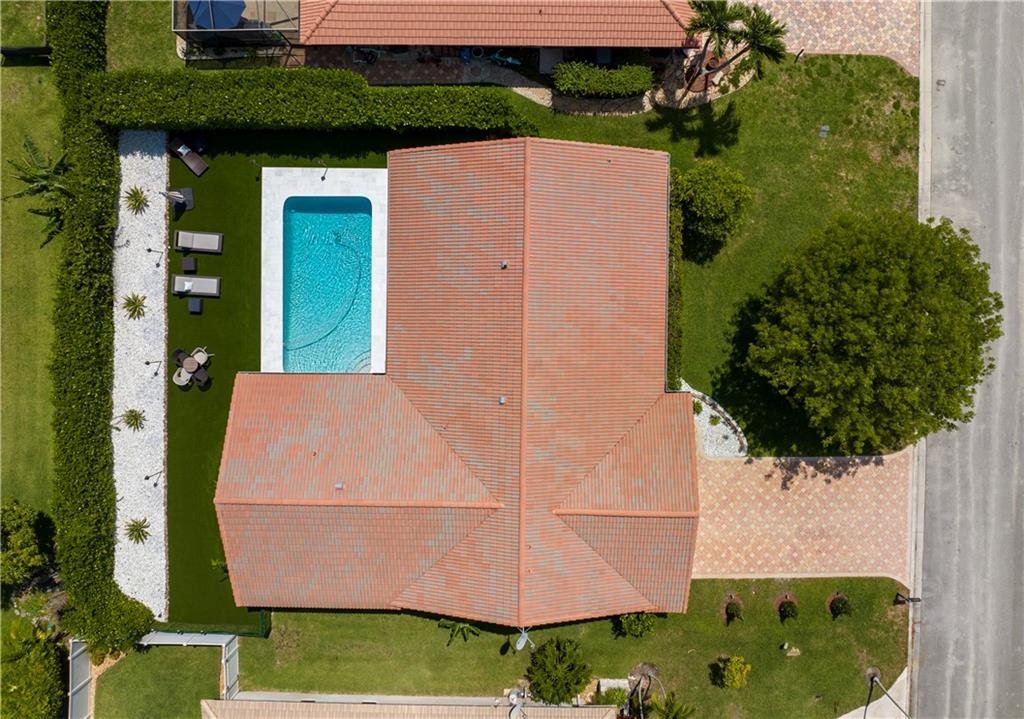 Pine Landing 113-42 B - Residential