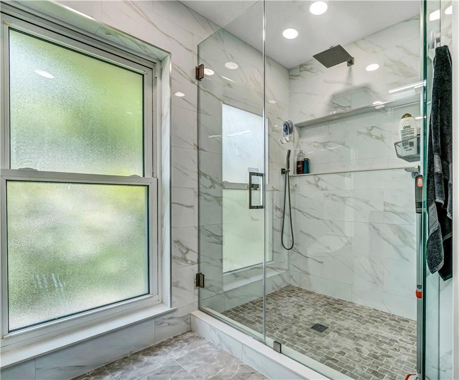 Pine Landing 113-42 B - Residential