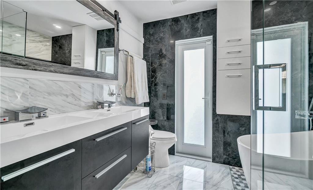 Pine Landing 113-42 B - Residential